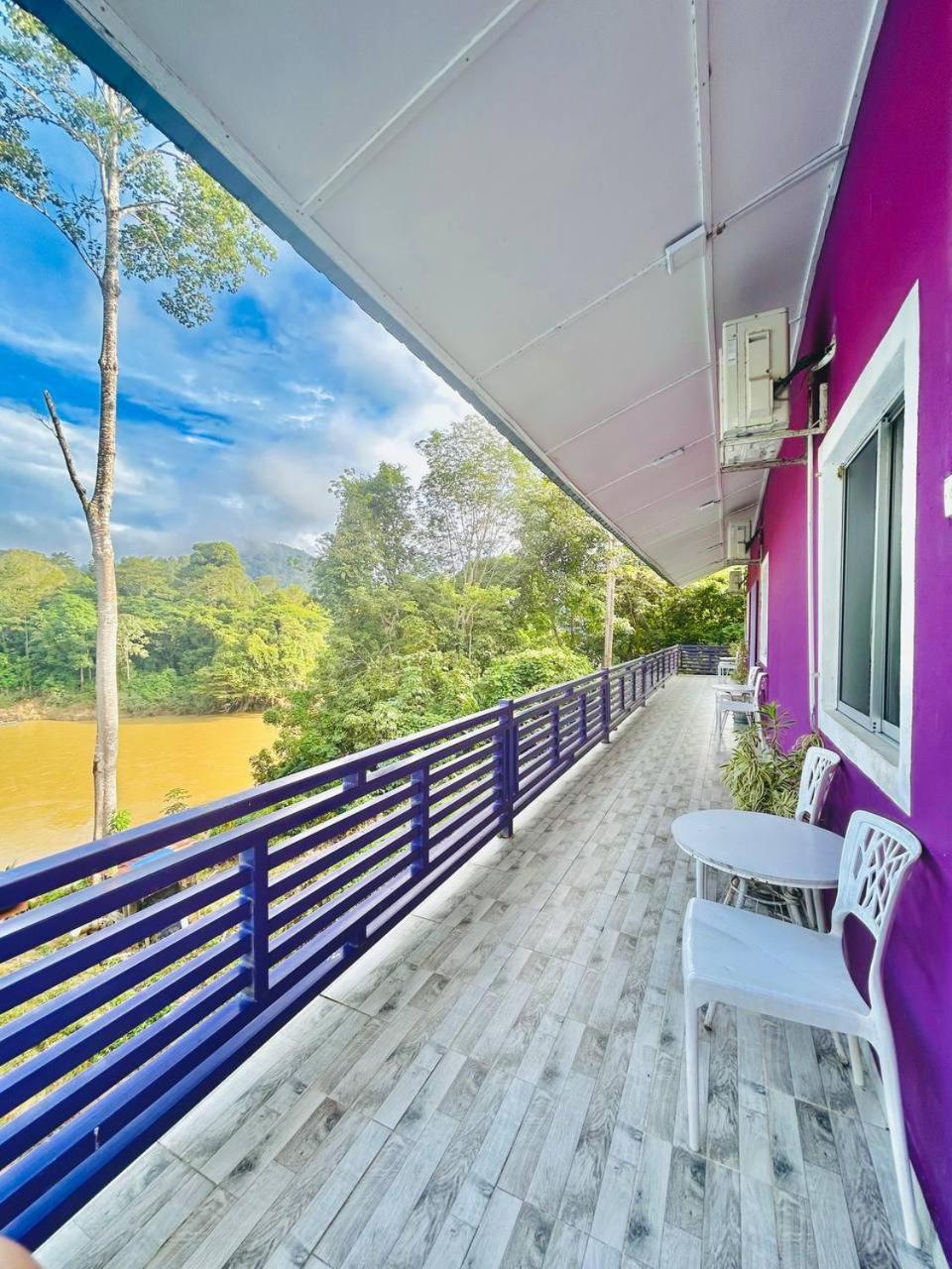 Taman Negara River View Lodge Kuala Tahan Exterior photo