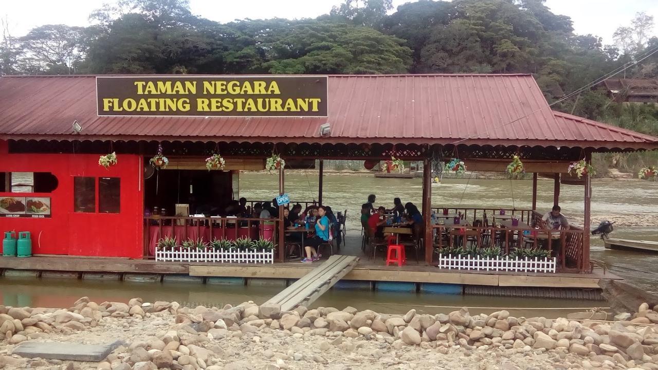Taman Negara River View Lodge Kuala Tahan Exterior photo